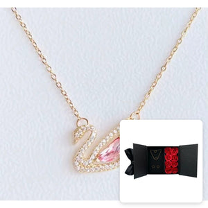 Swan Necklace · Pink Stone