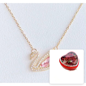 Swan Necklace · Pink Stone