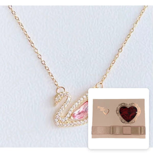Swan Necklace · Pink Stone